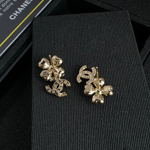 Auth CHANEL Gold Crystal Clover & CC Logo Stud Pierced Earrings - Picture 6 of 6